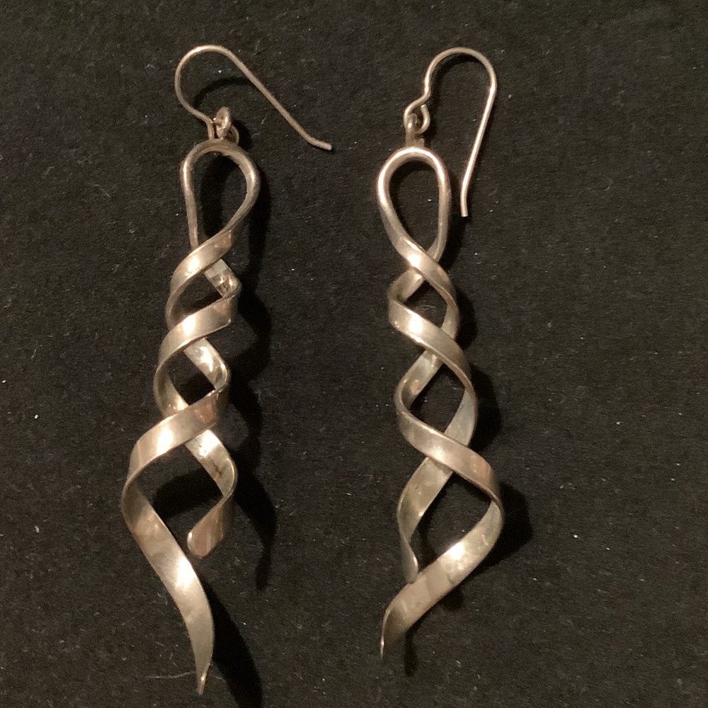 silver spiral drop